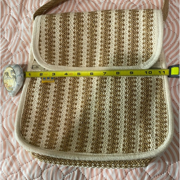 M.M.M Artesanias Bags being tan white made in Mexico - Picture 3 of 11